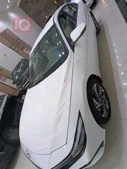هیوندای ئەلەنترا